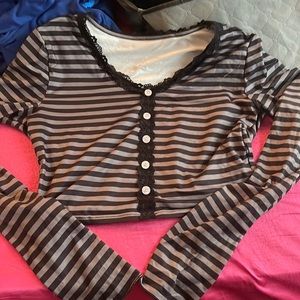 dark striped cropped long sleeve